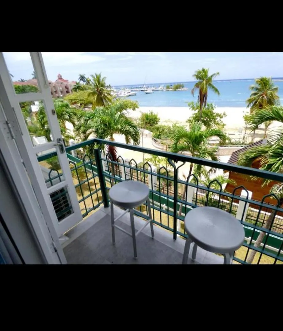 Beautiful Beachview 2 Bebroom Loft At Sandcastles Ocho Ríos 0*,